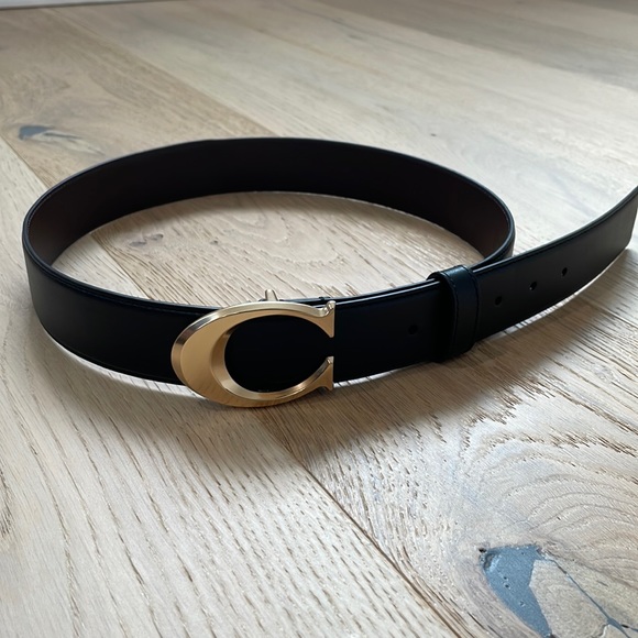 Coach Accessories - COACH leather black belt